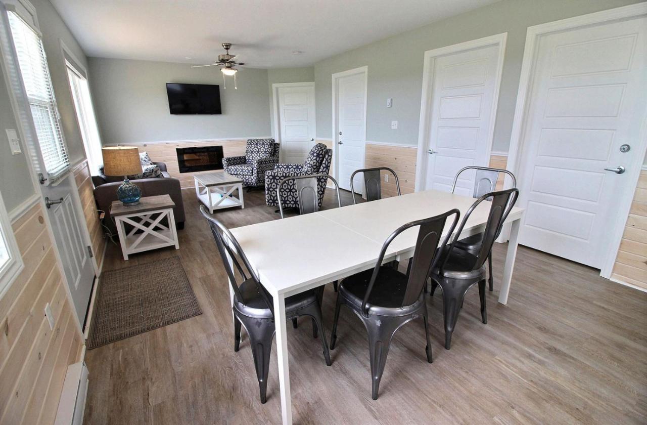 Cavendish Bosom Buddies Cottage Resort Екстериор снимка