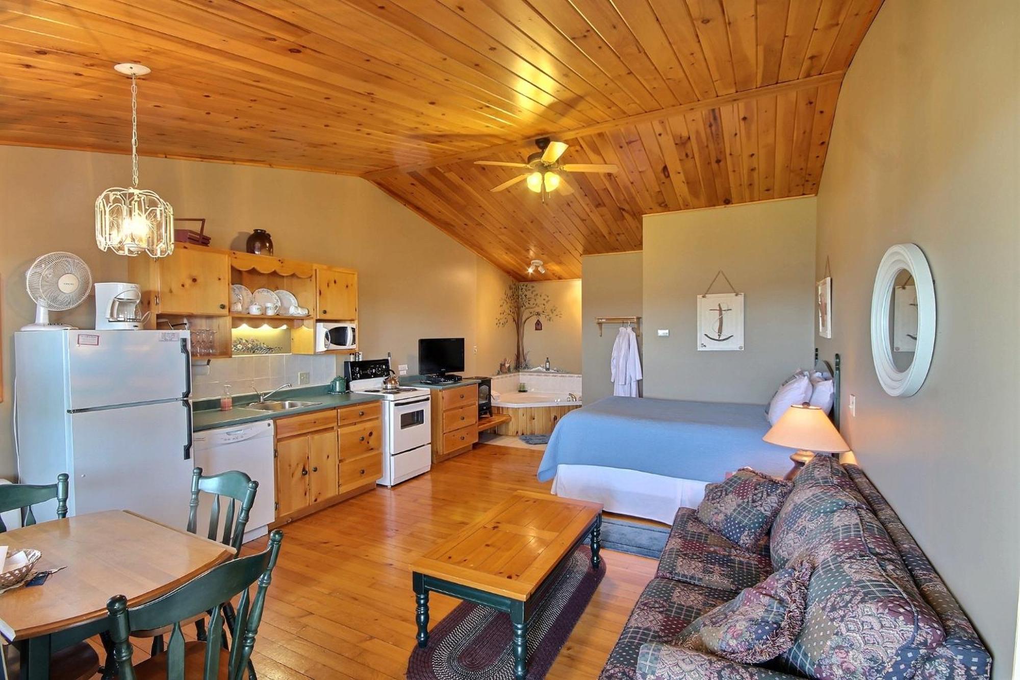 Cavendish Bosom Buddies Cottage Resort Стая снимка