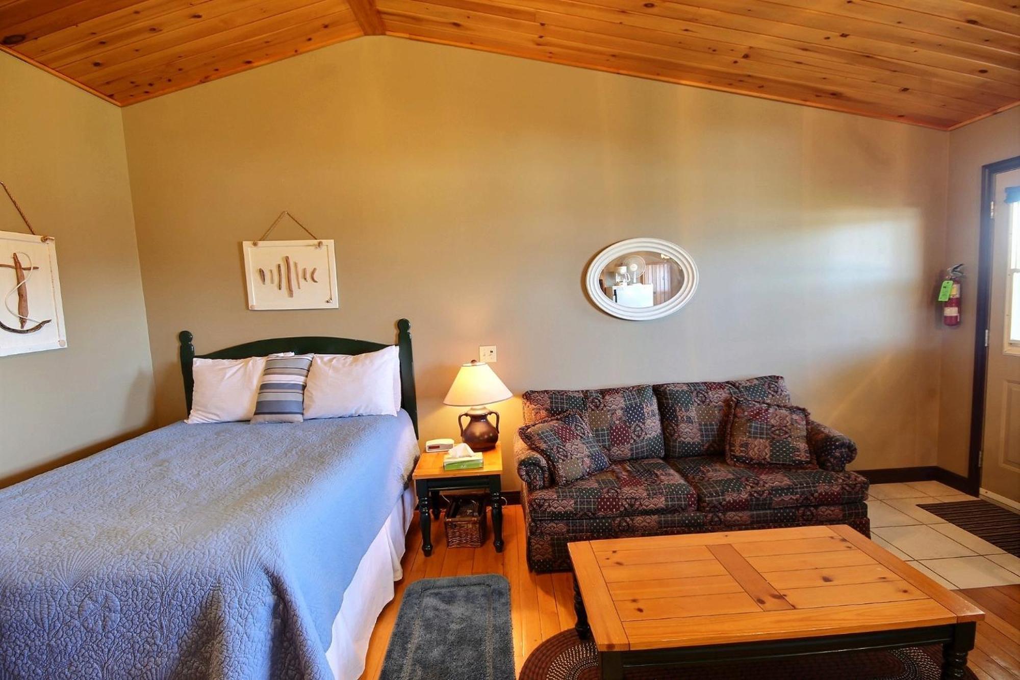 Cavendish Bosom Buddies Cottage Resort Стая снимка