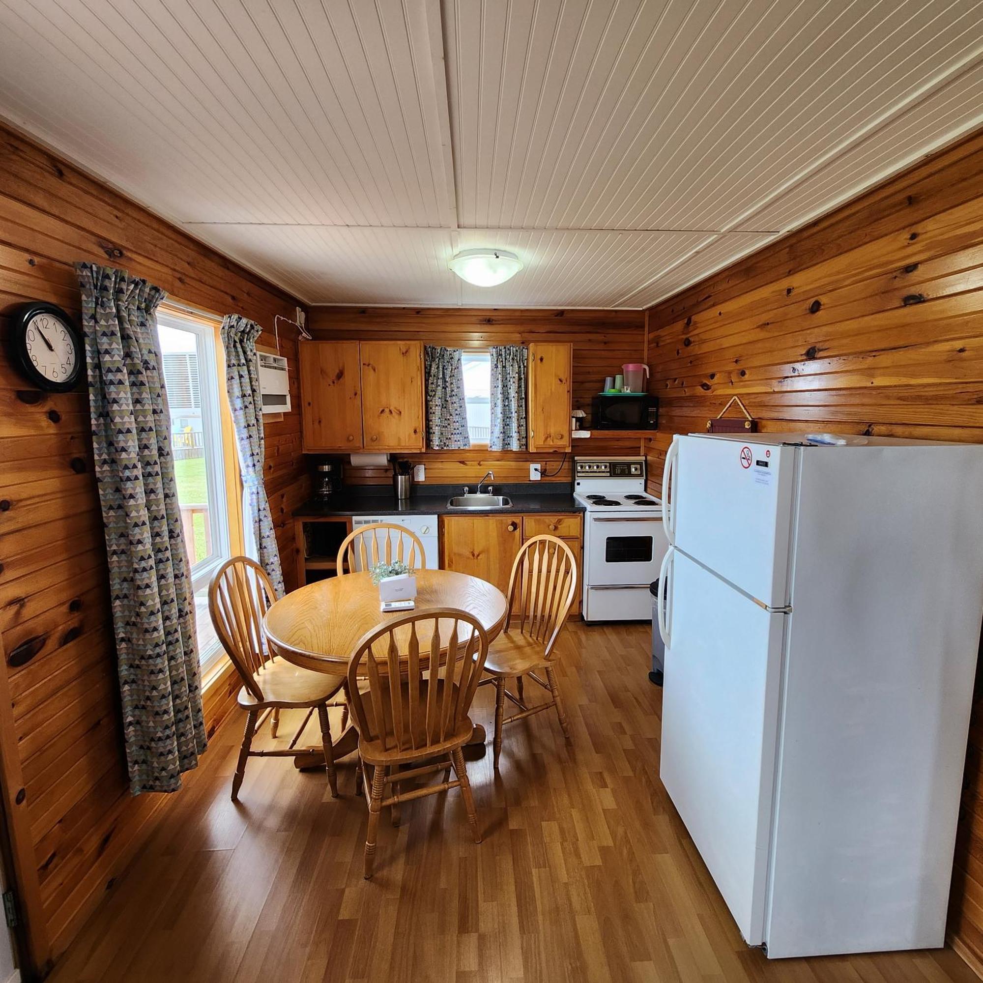 Cavendish Bosom Buddies Cottage Resort Екстериор снимка