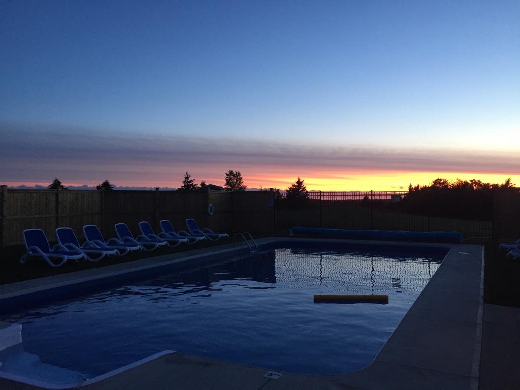 Cavendish Bosom Buddies Cottage Resort Екстериор снимка